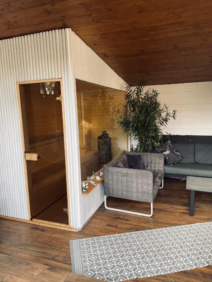 Pine-Wood Resort Balatonalmádi Zewnętrze zdjęcie